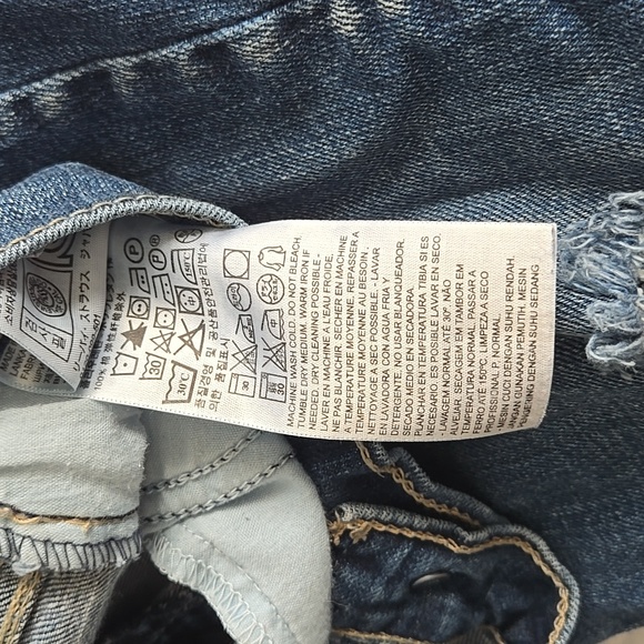 Levi's 524 Too Superlow Distressed Jeans 9M W29 L32 - Picture 3 of 14